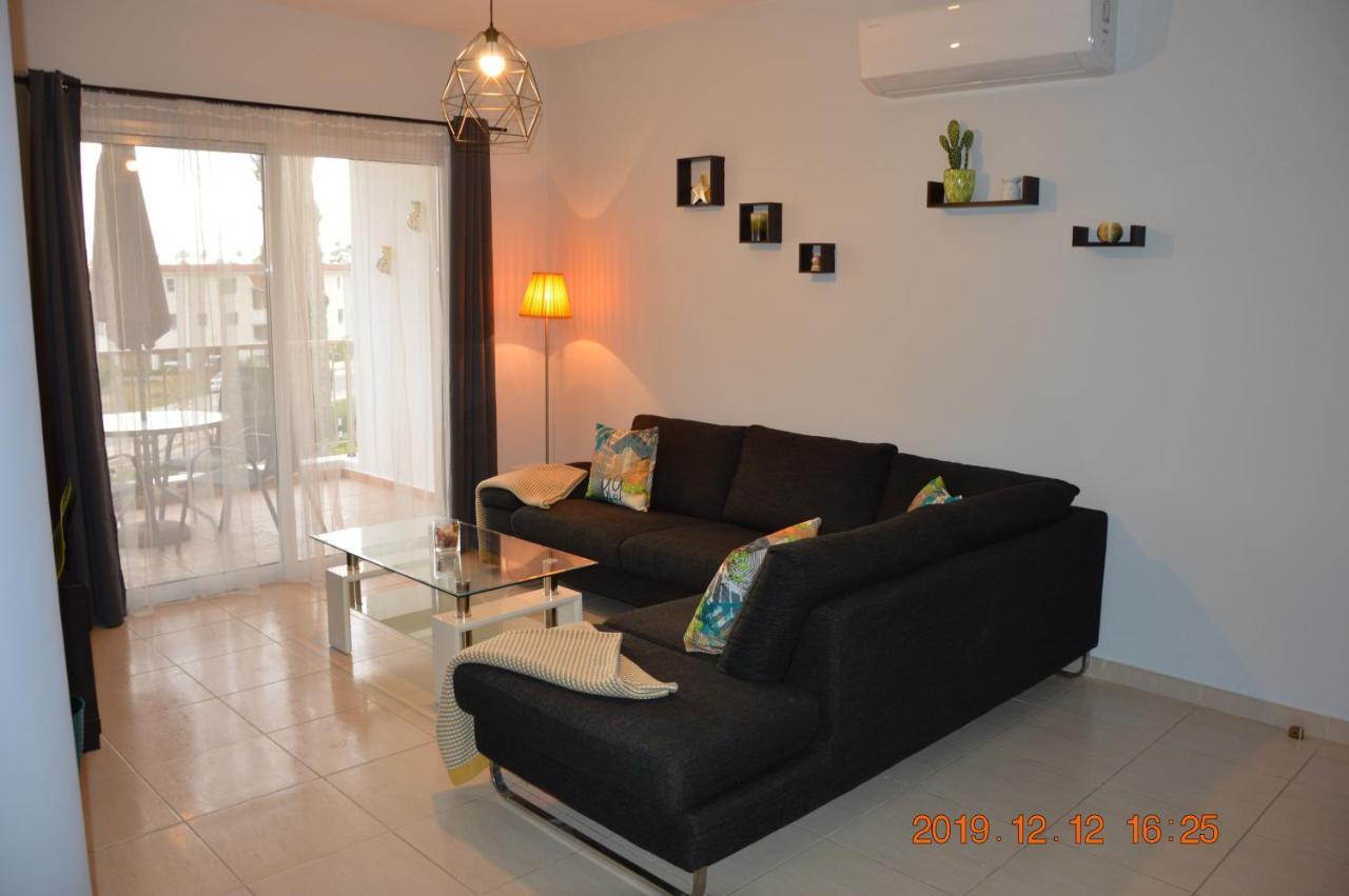Luxury Apartment Paphos Exterior foto